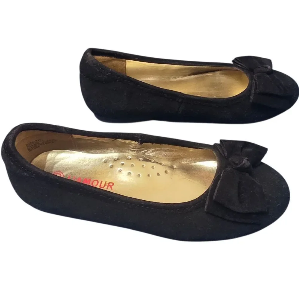 Elegant Black Flats with Bow